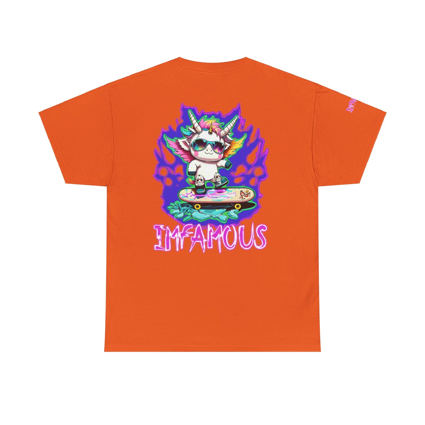 Camiseta gráfica premium: Imfamous Unicorn Breaking The Glass Design #2 (Diseño n.° 2 del famoso unicornio rompiendo el cristal)