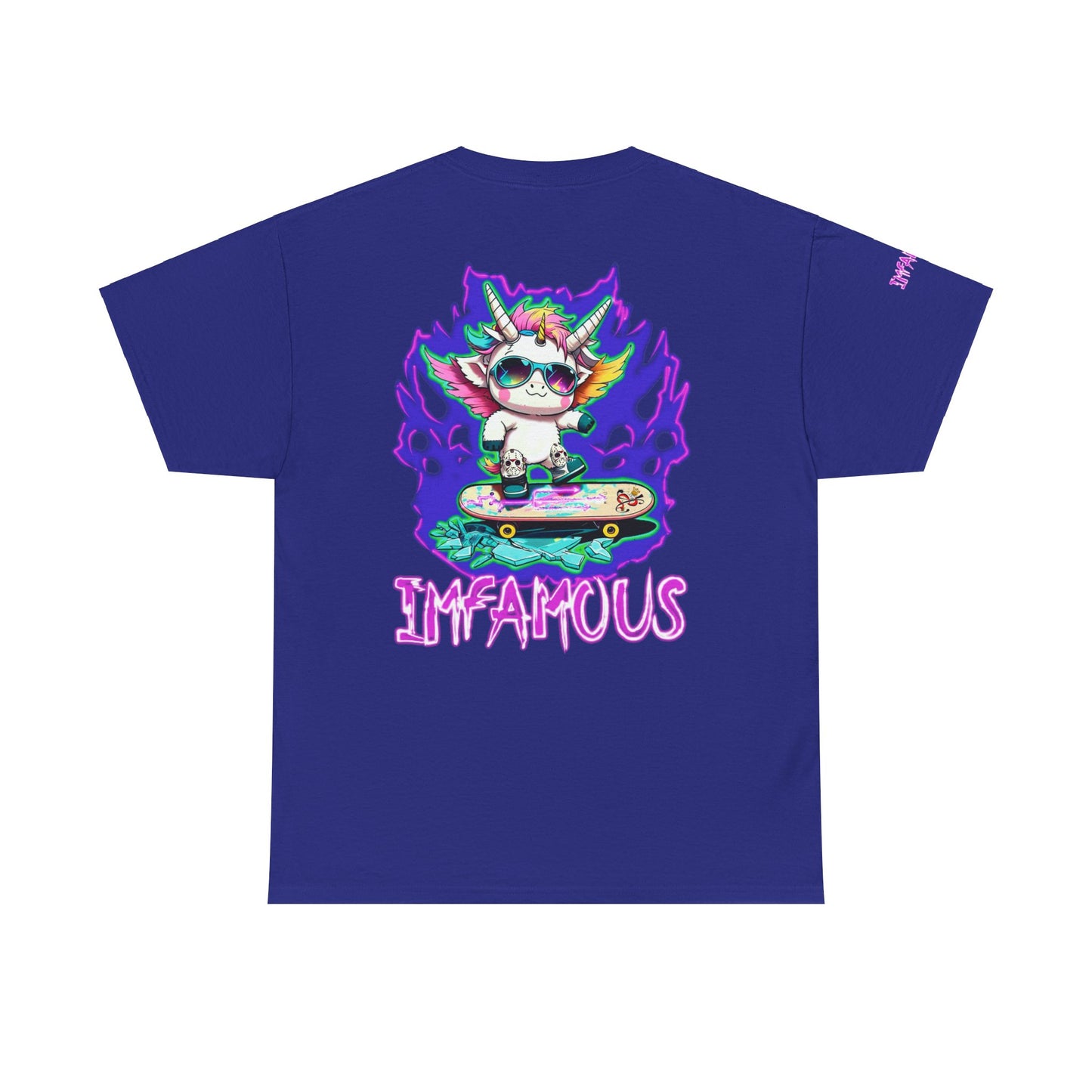 Camiseta gráfica premium: Imfamous Unicorn Breaking The Glass Design #2 (Diseño n.° 2 del famoso unicornio rompiendo el cristal)