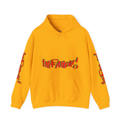 带有 Imfamous 品牌徽标的连帽运动衫