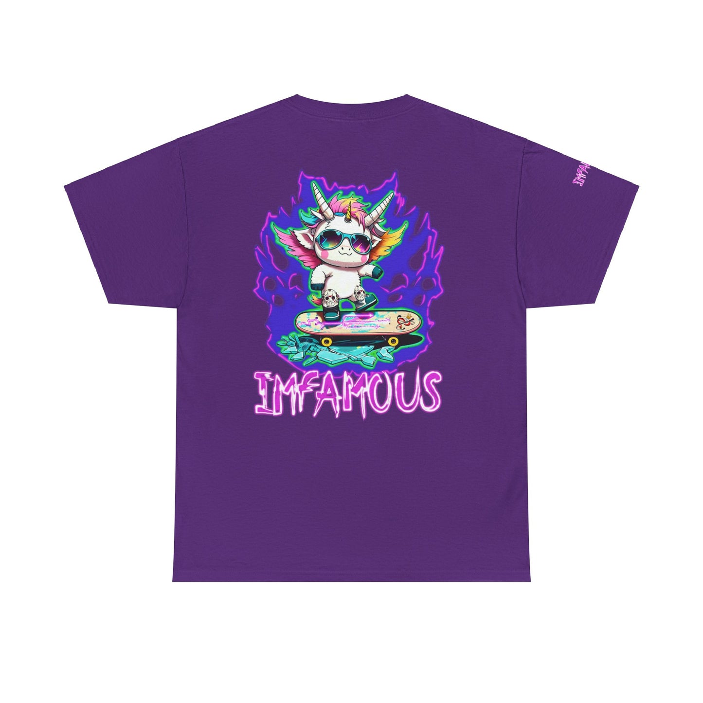 Camiseta gráfica premium: Imfamous Unicorn Breaking The Glass Design #2 (Diseño n.° 2 del famoso unicornio rompiendo el cristal)