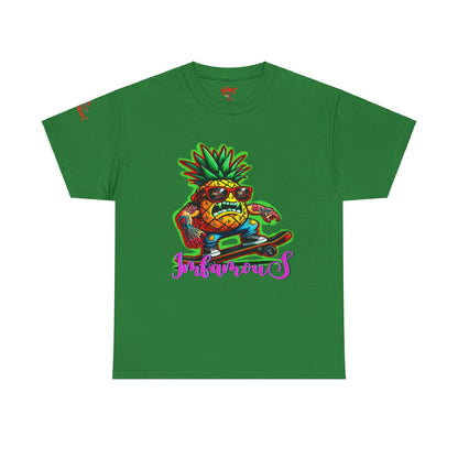 Camiseta gráfica premium - Imfamous Pineapple skater